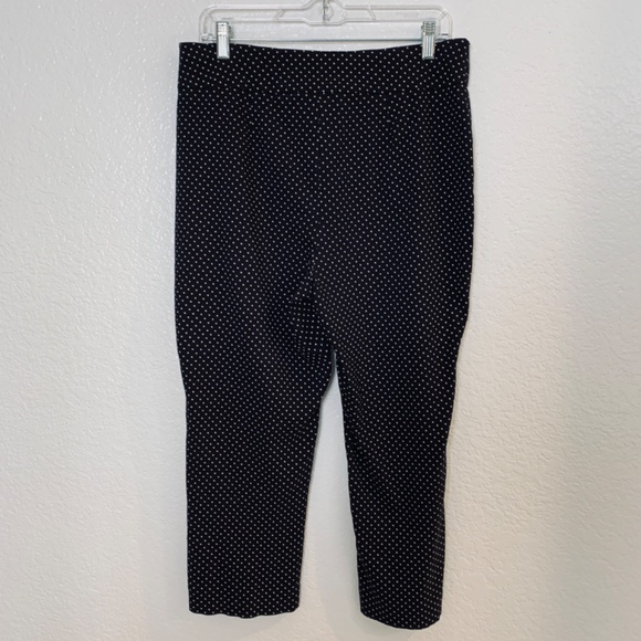 Chico's So Slimming Crop Black Polka Dot Pants 1.5 Size Medium/10 Classic Pullon - Picture 3 of 10